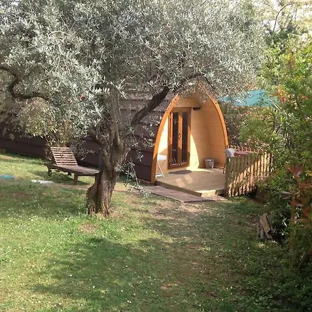 Igloo Garden Lodge